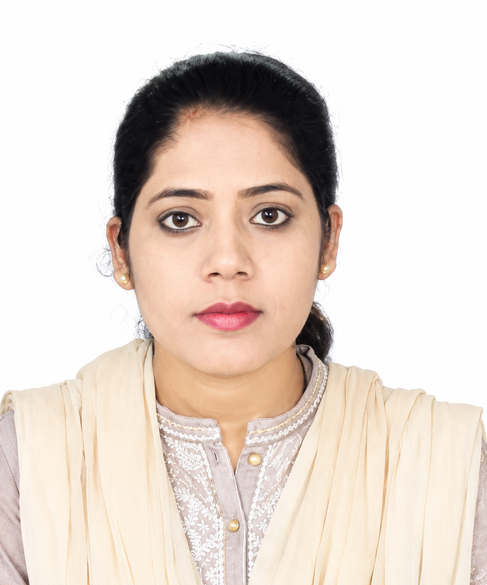 Dr Naiyar Naaz